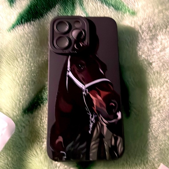 NWT IPHONE 14 PRO MAX PHONE CASE - Picture 2 of 4